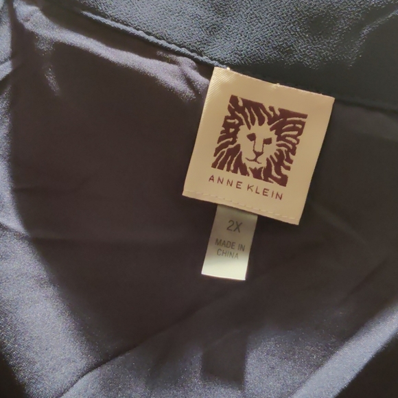 Anne Klein - Picture 4 of 4